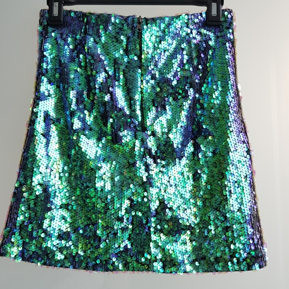MINKPINK sequin Mini skirt - Picture 4 of 4